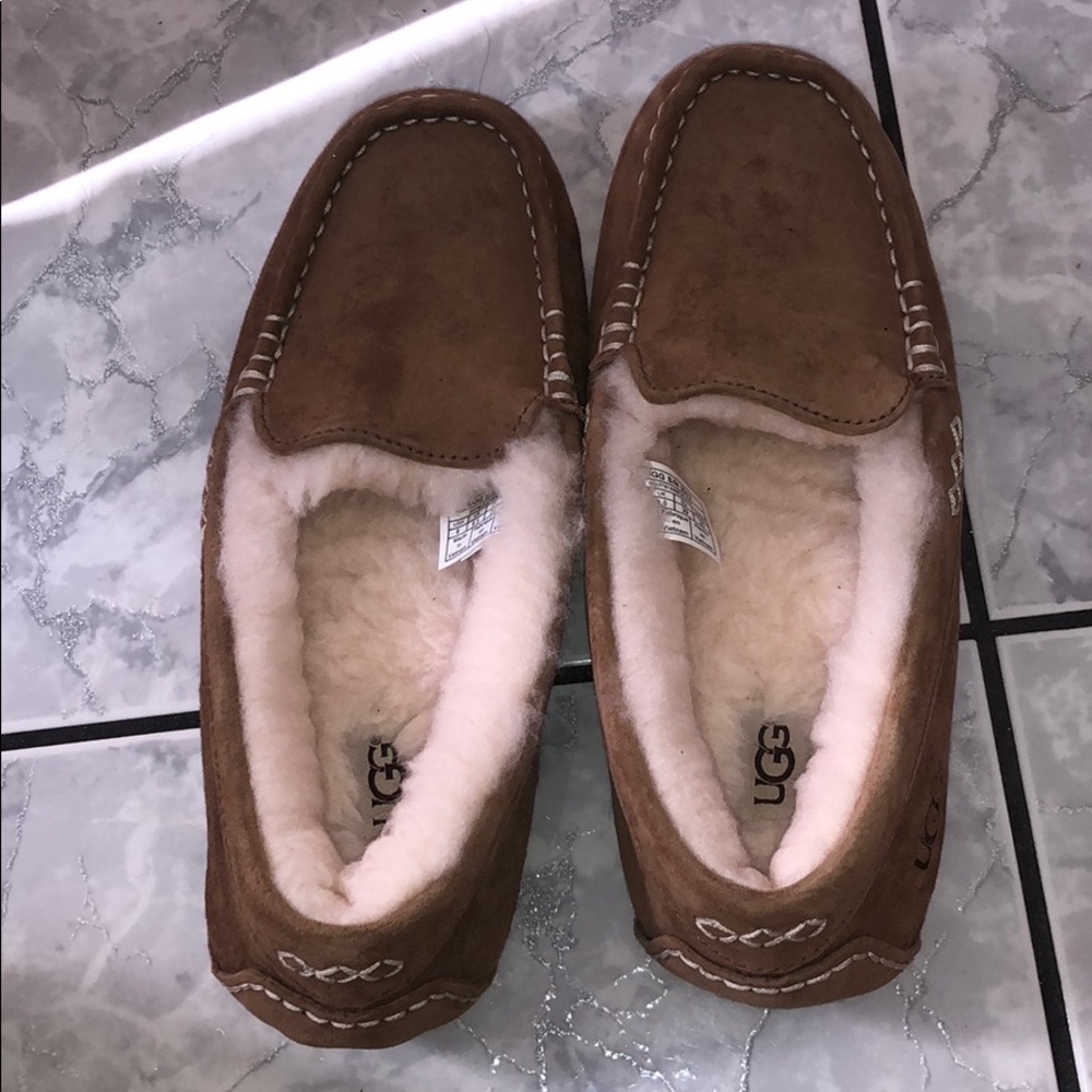 Ugg loafers - Picture 2 of 4